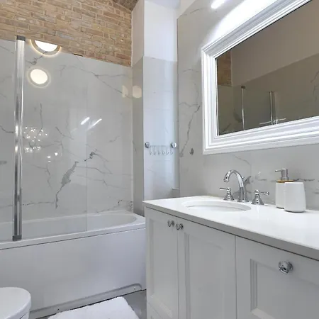 Historic Luxe Apartmán Zadar