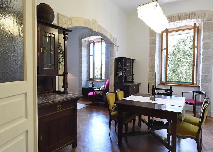 Historic Luxe * Zadar